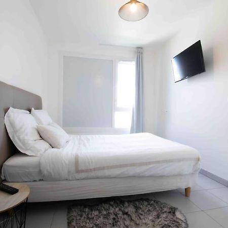 Le Tony Garnier Check In H24 Wifi Apartment ลียง ภายนอก รูปภาพ